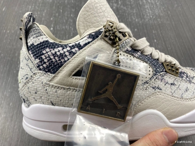 819139-030 Jordan Snakeskin 4 Retro 1210